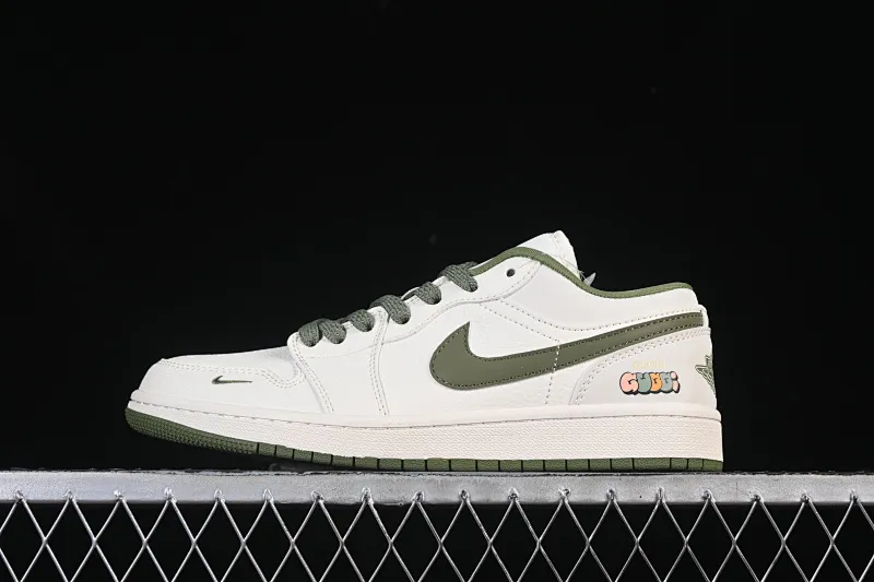 All categories Air Jordan Jordan series basketball shoes Air Jordan 1 Low High-end customized low-top sneakers Air Jordan 1 Low AJ1 Joe 1 Gucci joint rice army green high-end customized low-top retro basketball shoes XX3168-168